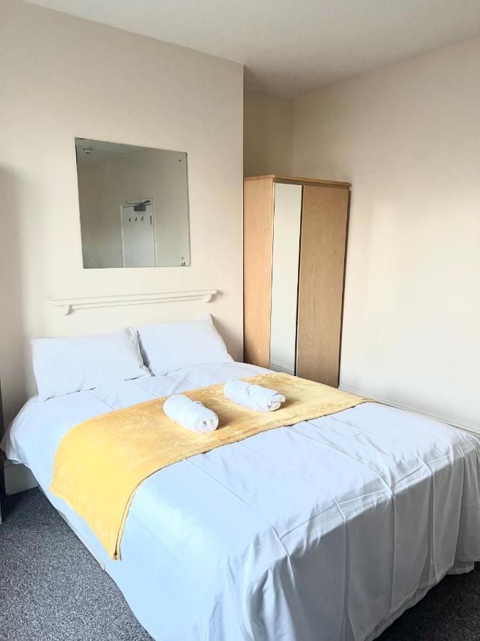 Aldgate Holiday Rooms Londres Exterior foto