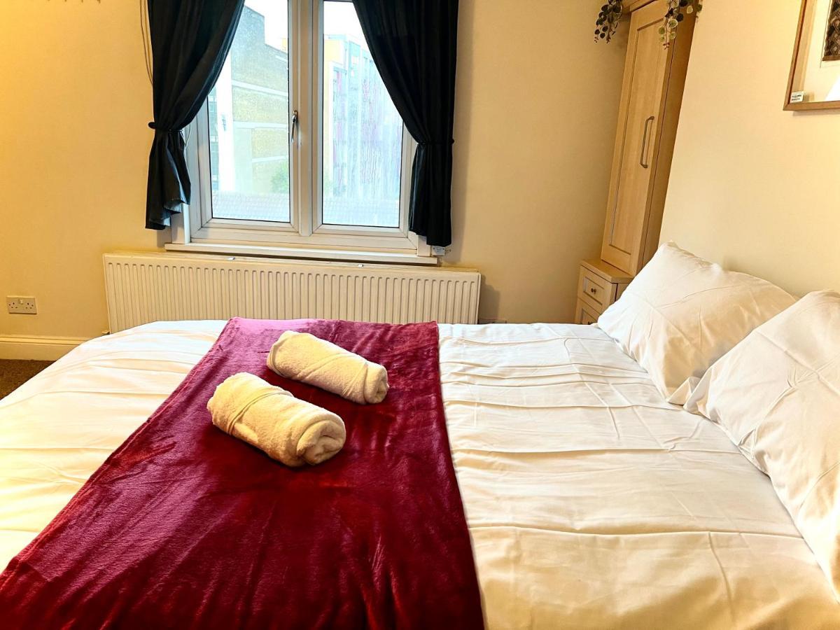 Aldgate Holiday Rooms Londres Exterior foto