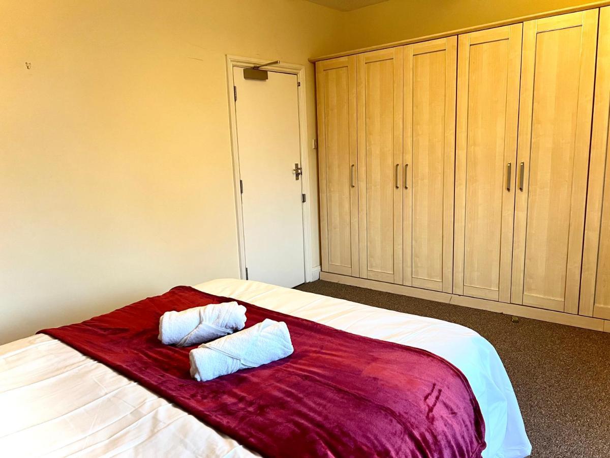 Aldgate Holiday Rooms Londres Exterior foto