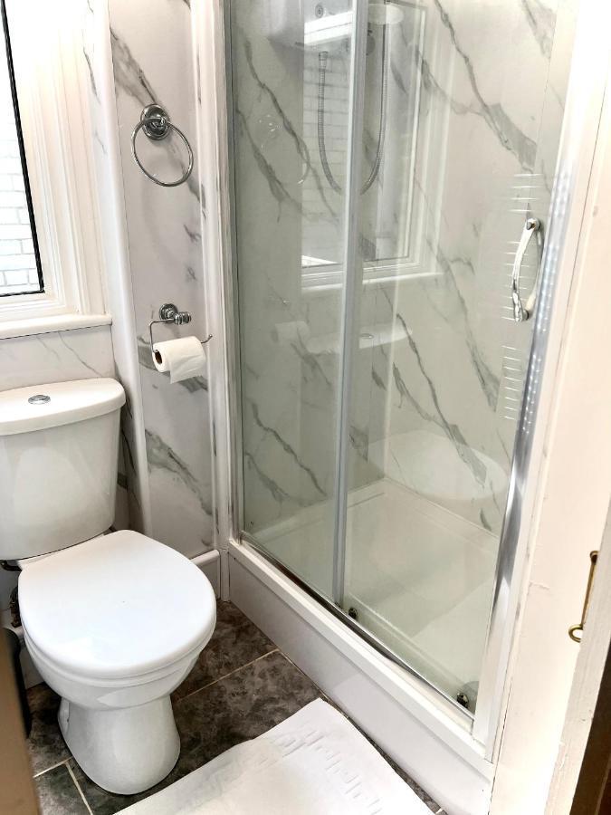 Aldgate Holiday Rooms Londres Exterior foto