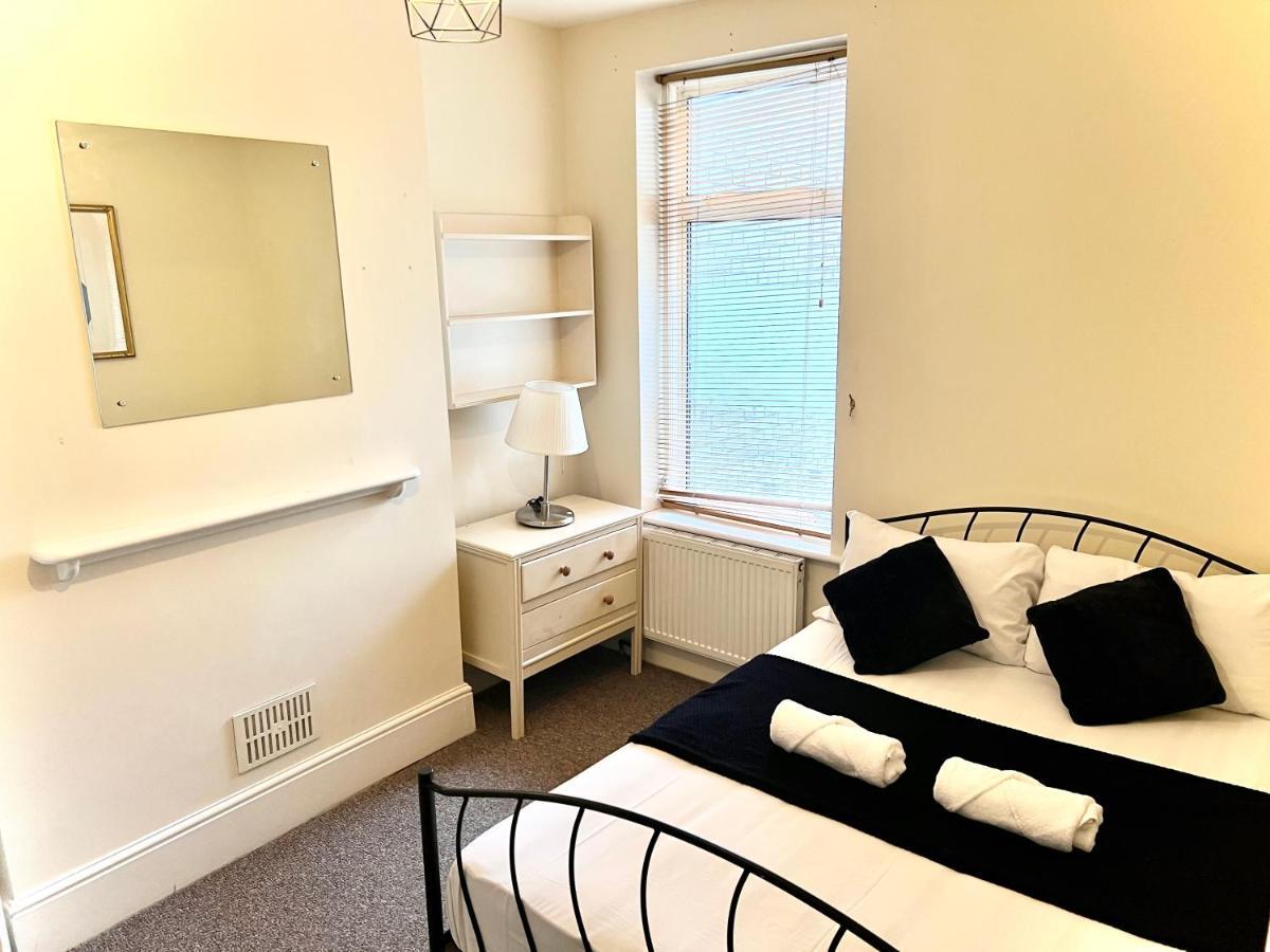 Aldgate Holiday Rooms Londres Exterior foto