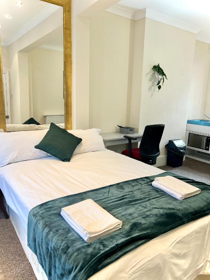 Aldgate Holiday Rooms Londres Exterior foto